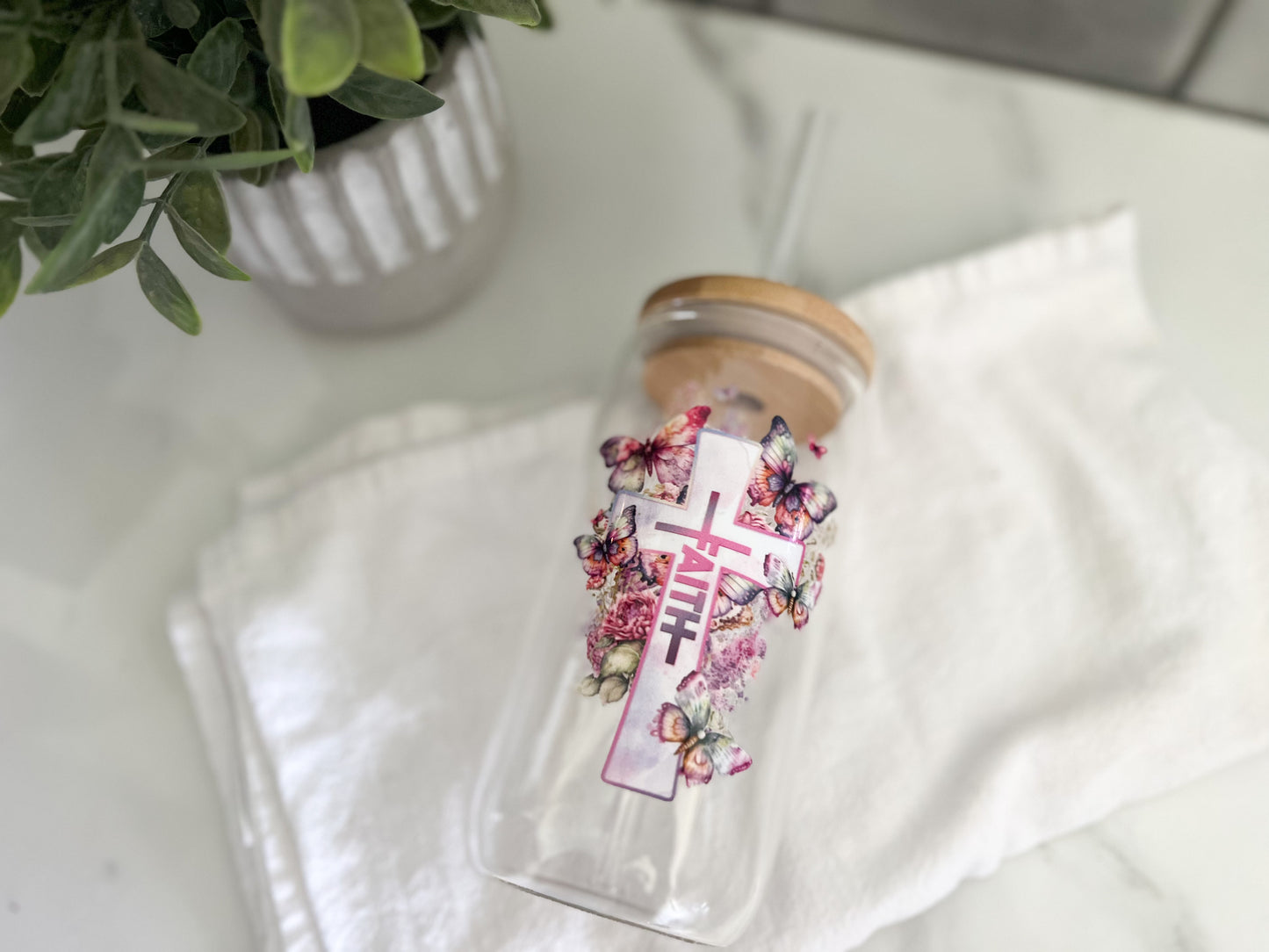 Soda Can Glass Tumbler-16oz w/bamboo lid and glass straw