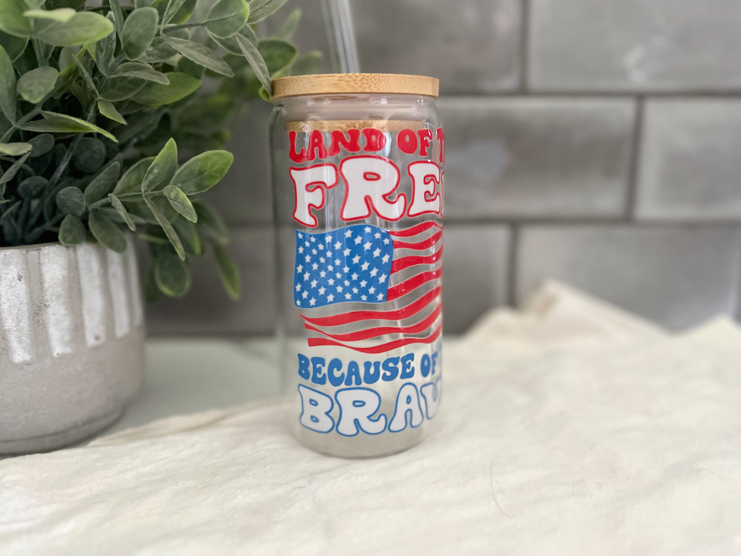 Soda Can Glass Tumbler-16oz w/bamboo lid and glass straw