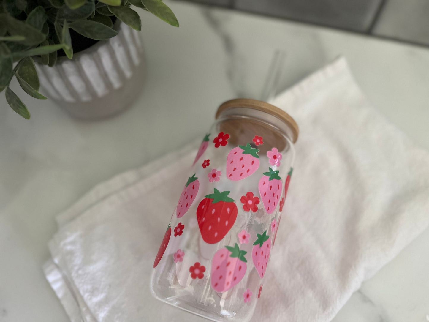 Iced Coffee Glass Cup, Glass Tumbler with Straw,  Strawberry Cup, Strawberry Love, Strawberry Farms, 16 oz glass cup, Libbey Glass