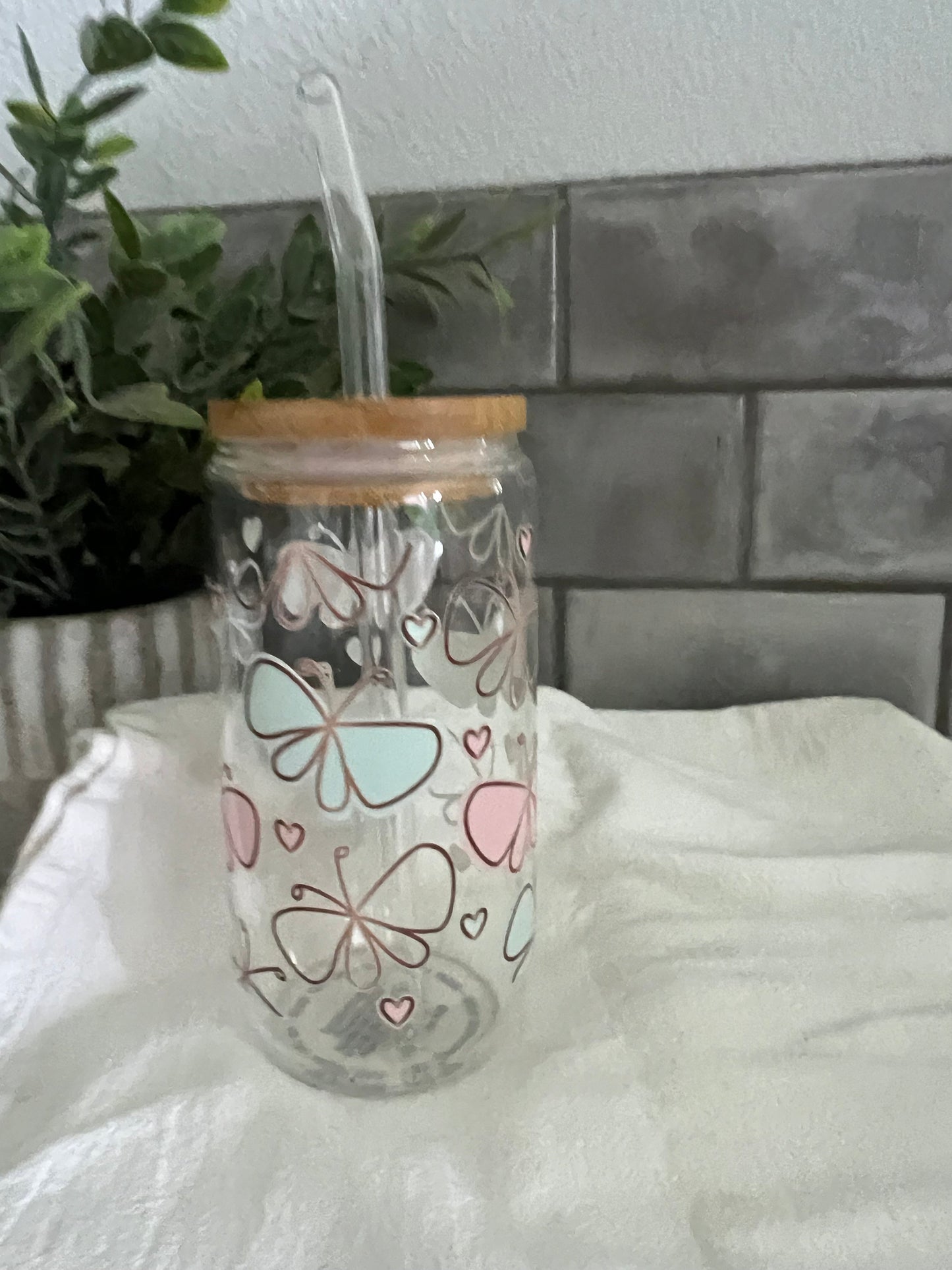 Iced Coffee Glass Cup, Tumbler with Straw, Butterfly Glass Cup, Iced Coffee Cup, Butterfly Garden Cup, 16 oz cup, Glass Cup Gift