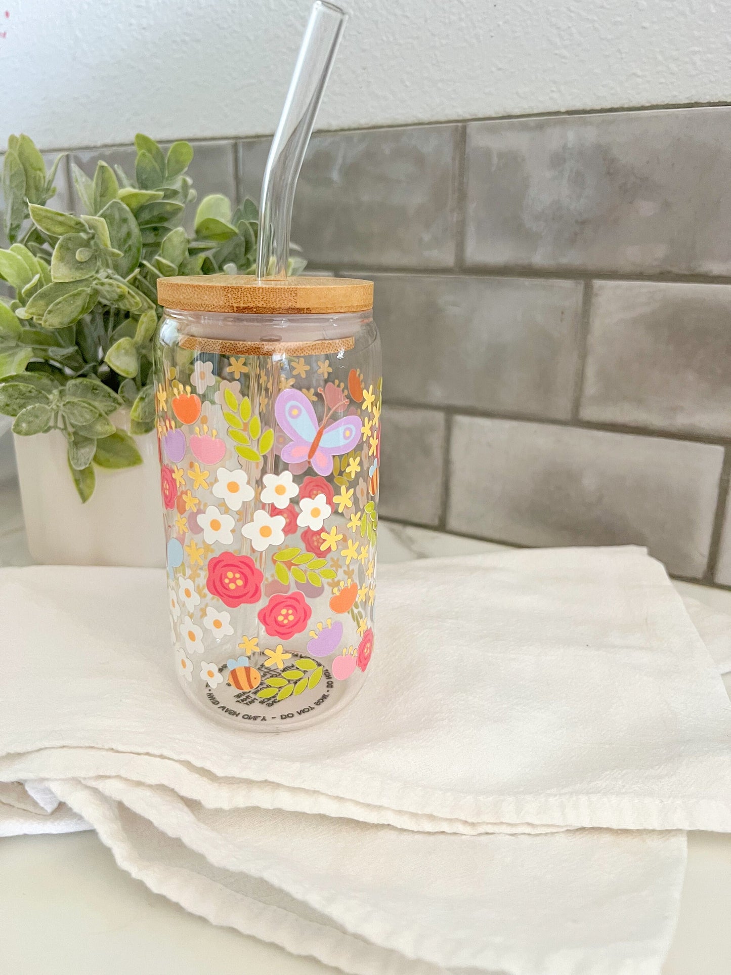 Floral Glass Cup, Glass Tumbler with Straw, Iced Coffee Cup, 16 oz cup, Flower Garden, Flower Lover Gift