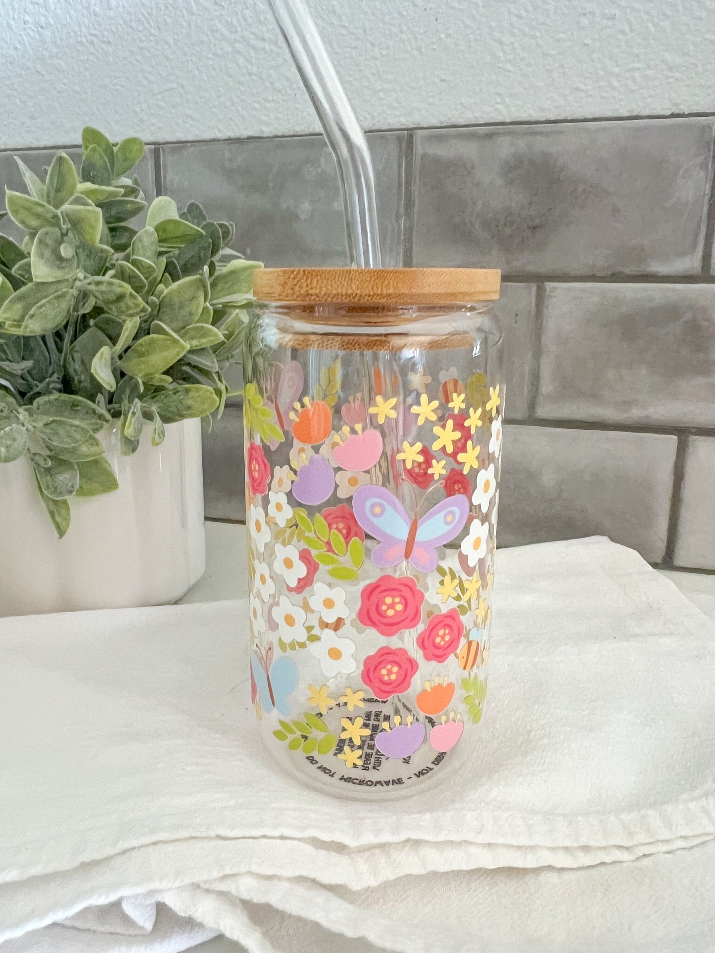 Floral Glass Cup, Glass Tumbler with Straw, Iced Coffee Cup, 16 oz cup, Flower Garden, Flower Lover Gift