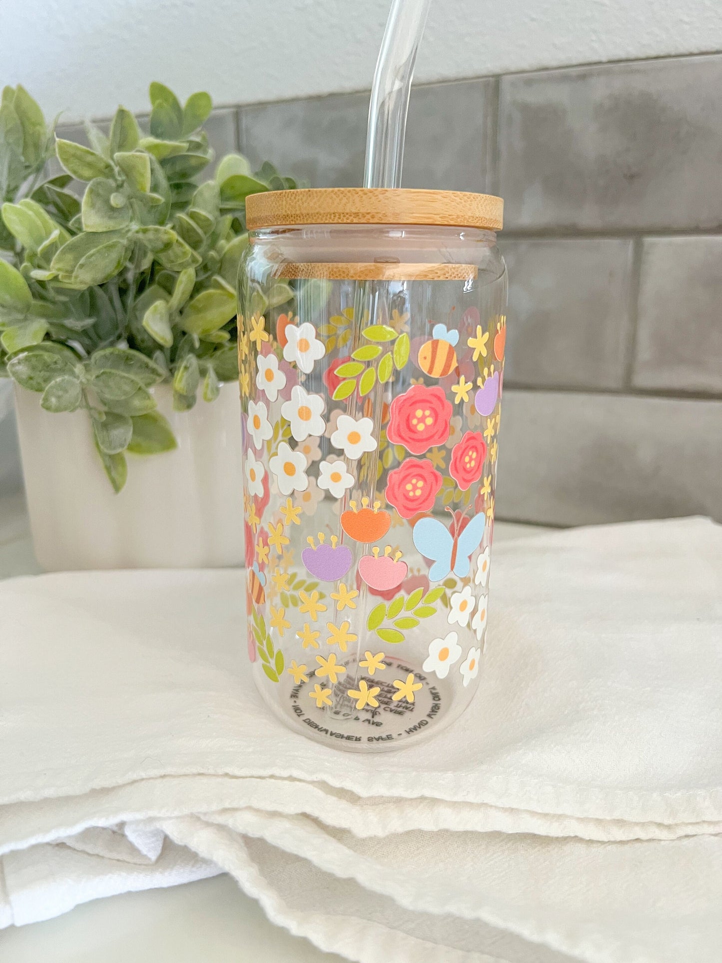 Floral Glass Cup, Glass Tumbler with Straw, Iced Coffee Cup, 16 oz cup, Flower Garden, Flower Lover Gift